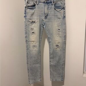 American Eagle Outfitters Light Wash Distressed Skinny Jeans